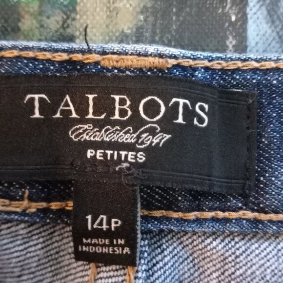 denim capris with cuff - Picture 3 of 3